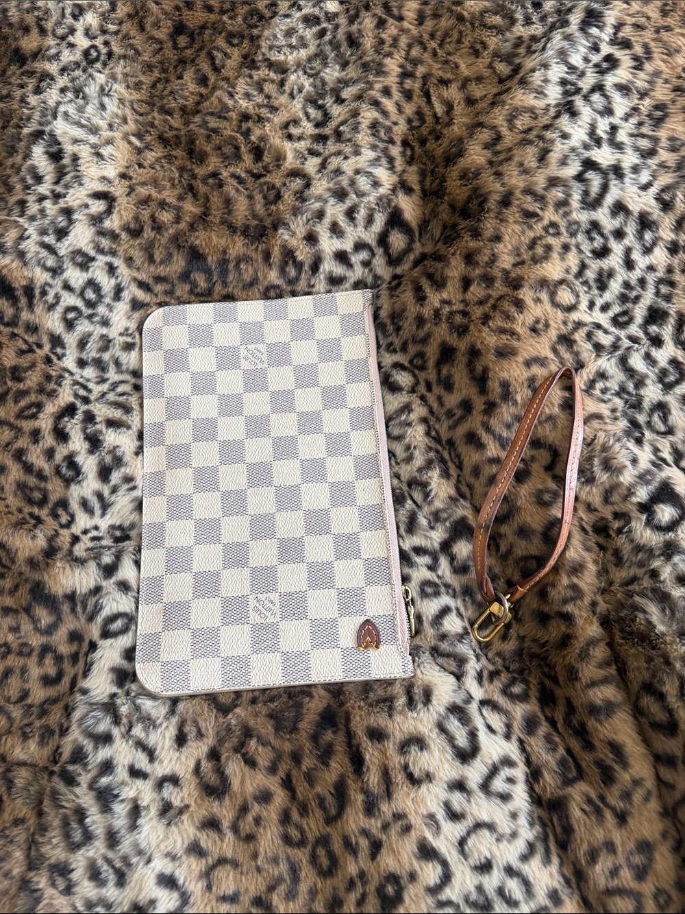 Authentic Louis Vuitton Checkered Wristlet Clutch in Cream and Brown
